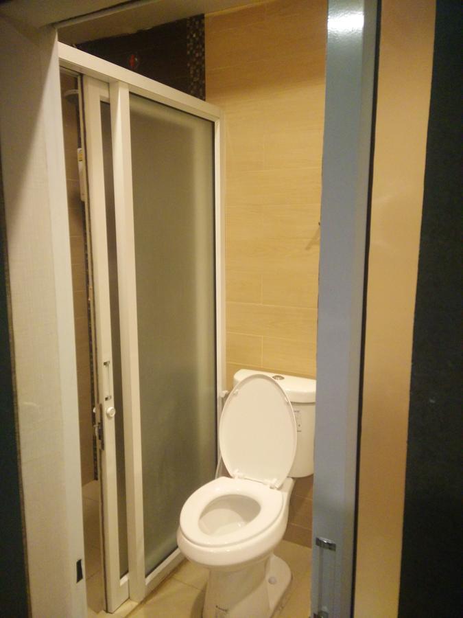 X Kingdom Guest House Csiangmaj Kültér fotó